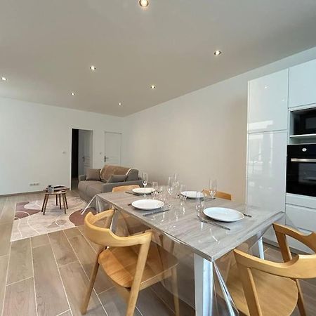 Chez Aya Apartment Еперне Екстериор снимка